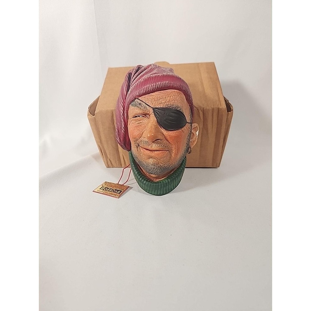 Bossons Smuggler Chalkware Head #32 Wall Hanging Nautical Pirate Vintage 60s NIB - Picture 1 of 8